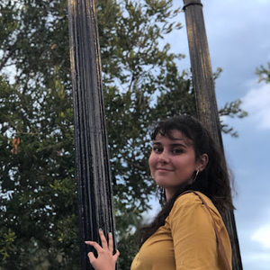 Meet your Posher, Laura